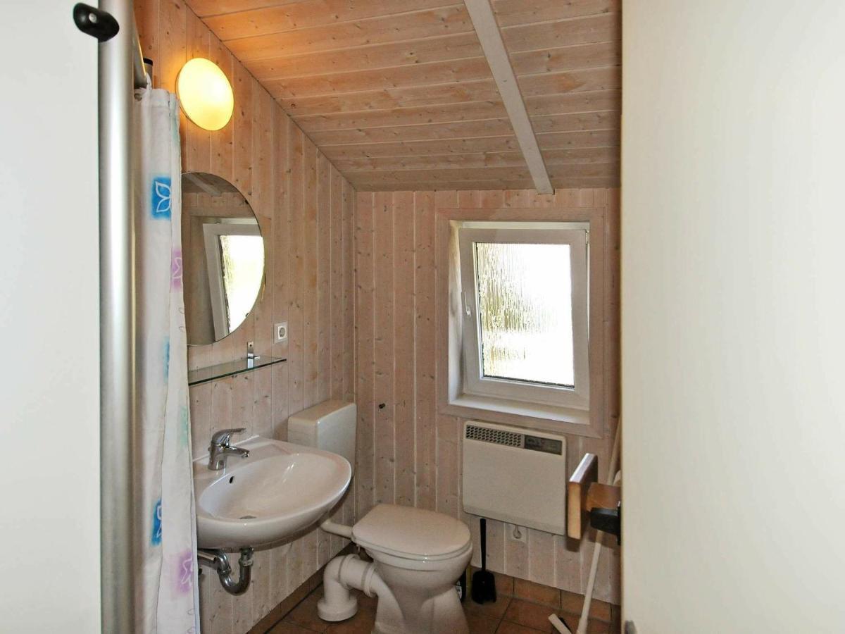 6 Person Holiday Home In Gelting Quarto foto